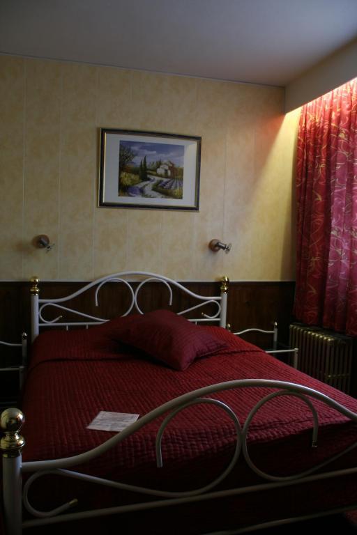 Le Grand Hotel Maubeuge Oda fotoğraf