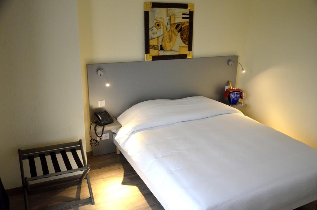 Le Grand Hotel Maubeuge Dış mekan fotoğraf